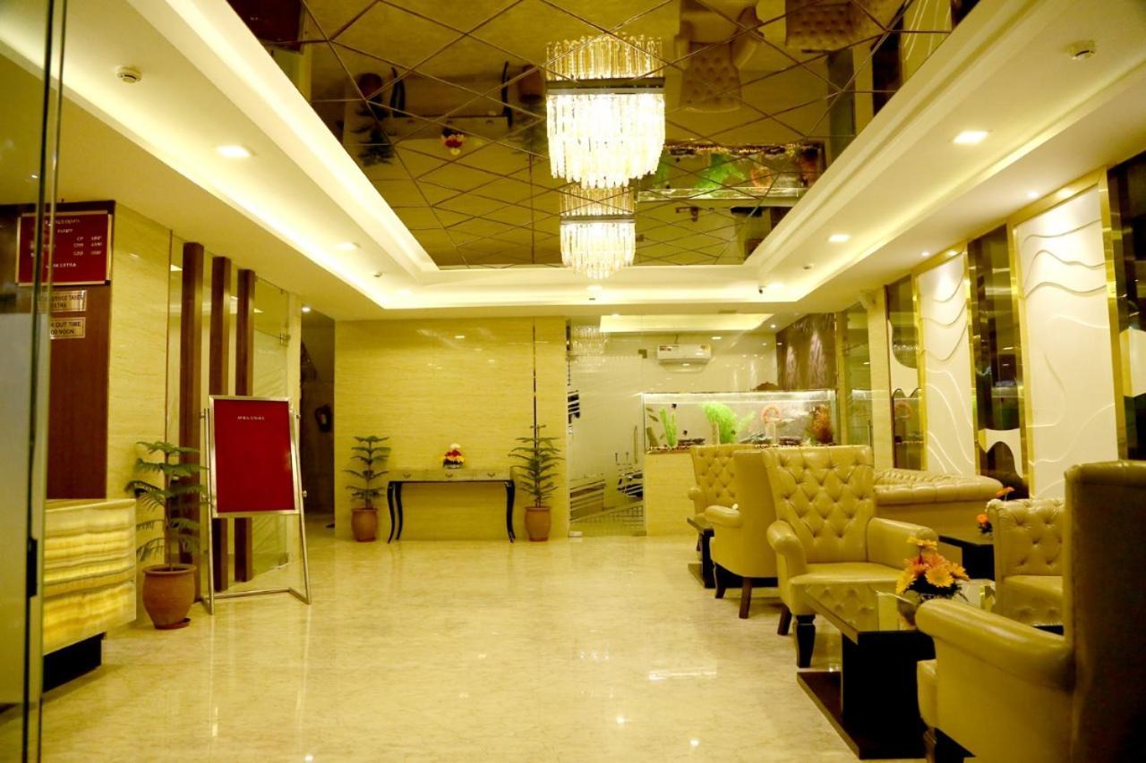 Hotel S C Residency Zirakpur Zewnętrze zdjęcie