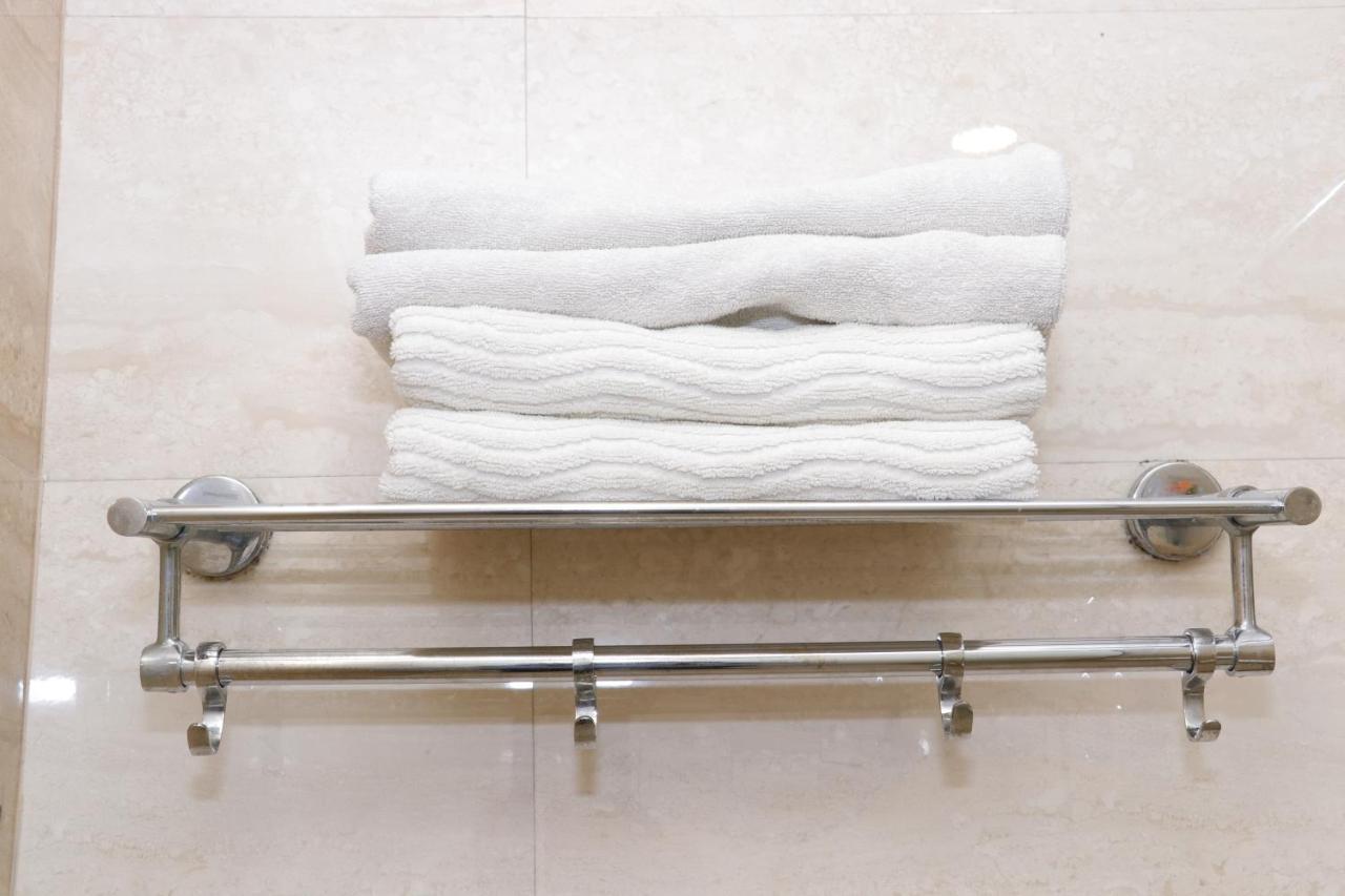 Hotel S C Residency Zirakpur Zewnętrze zdjęcie