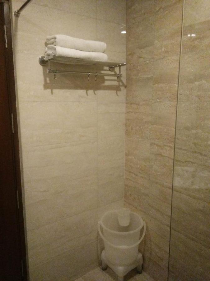 Hotel S C Residency Zirakpur Zewnętrze zdjęcie